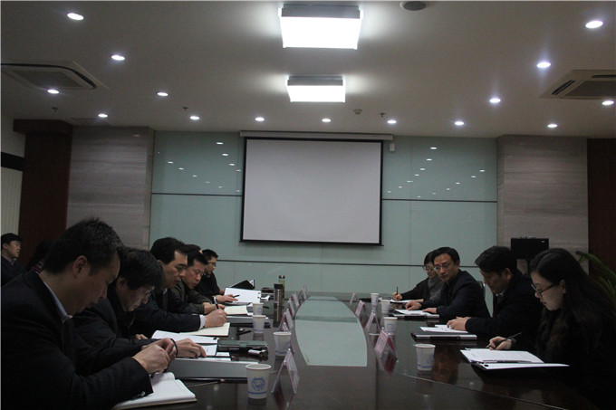 红豆
建设召开领导班子及领导人员2014年度考核会议