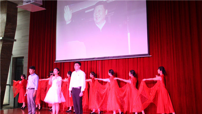 祭英烈 天地同悲 铸誓言 再抒挚情