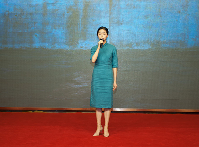 创新校企合作  共庆党的生日 -----南京艺术学院主题诗歌朗诵进红豆钱包
