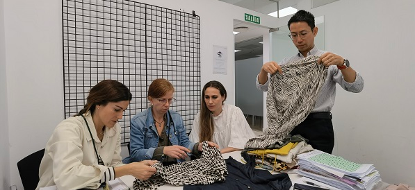 1682041477192488.png 出海1.png