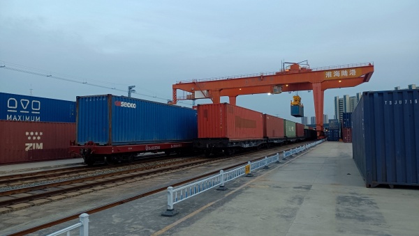 1704791606774245.jpg 班列2.jpg