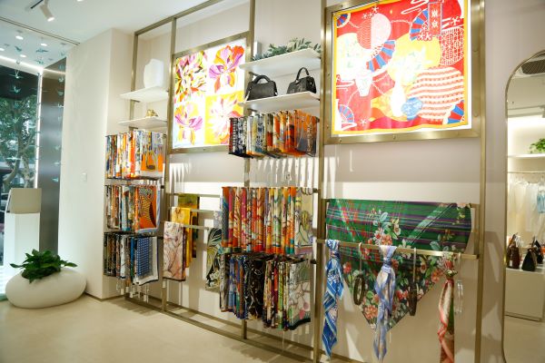 红豆
总汇门店.JPG